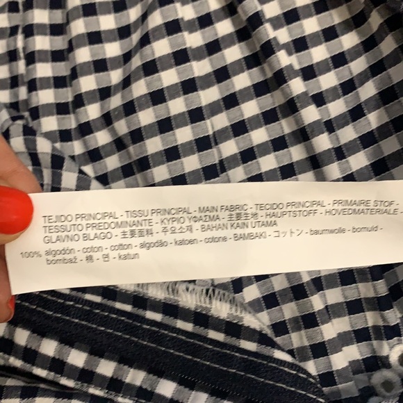 ⭐️Zara High Waisted Gingham and Eyelet Shorts - Picture 8 of 8